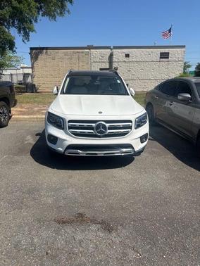 Digital White 2022 Mercedes-Benz GLB 250 Base