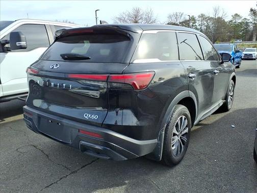 2025 INFINITI QX60 Pure
