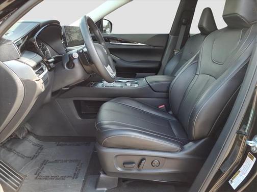 2025 INFINITI QX60 Pure