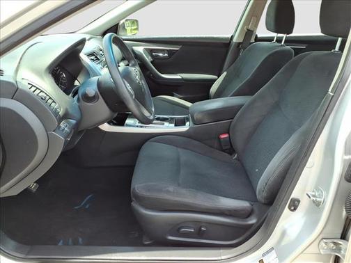 Brilliant Silver 2014 Nissan Altima 2.5 S