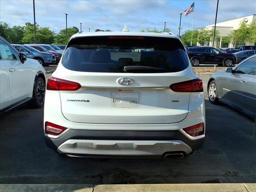 Quartz White 2019 Hyundai SANTA FE 2.4 SEL