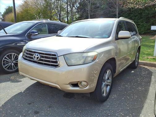 Sandy Beach Metallic 2008 Toyota Highlander Sport