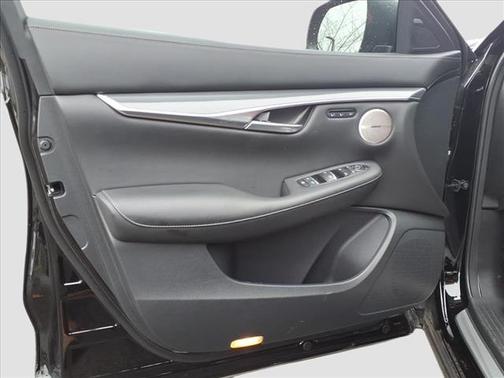 2023 INFINITI QX50 SPORT