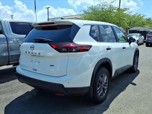 Glacier White 2024 Nissan Rogue S
