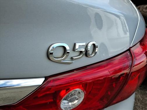 2014 INFINITI Q50 Premium