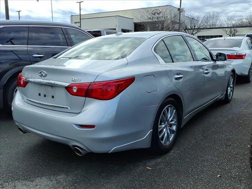 2014 INFINITI Q50 Premium