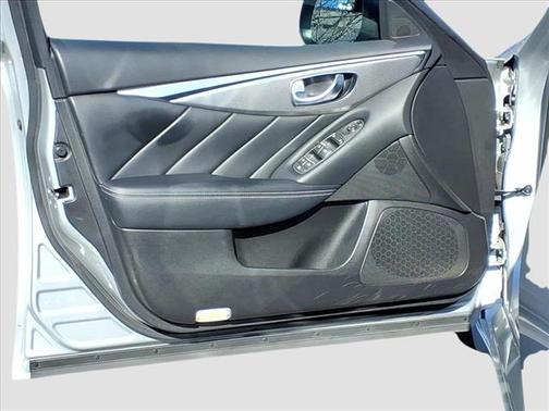 2014 INFINITI Q50 Premium