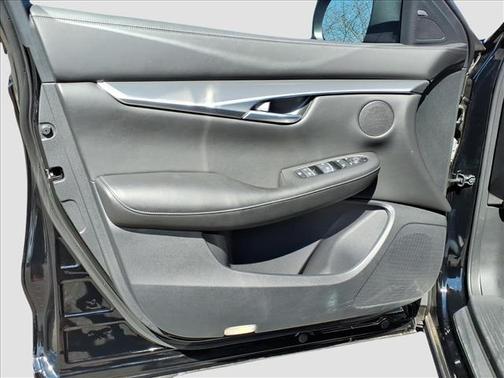 2022 INFINITI QX50 Luxe