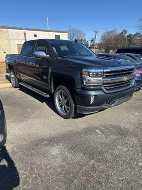 2017 Chevrolet Silverado 1500 High Country