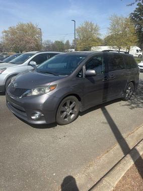 2011 Toyota Sienna Base