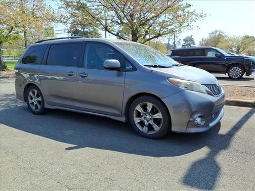 2011 Toyota Sienna Base