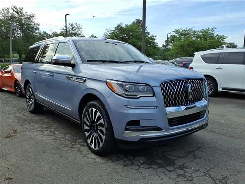 Crystal Blue Metallic 2024 Lincoln Navigator L Black Label