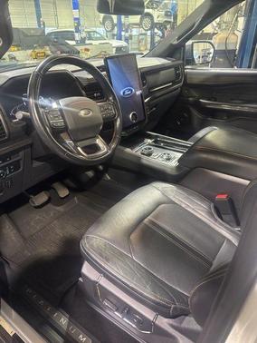 2023 Ford Expedition Max Platinum