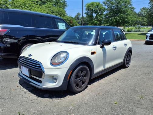 2016 MINI Hardtop Cooper