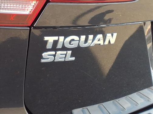 2019 Volkswagen Tiguan 2.0T SEL R-Line