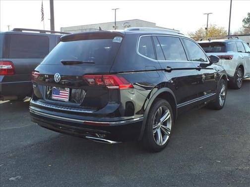 2019 Volkswagen Tiguan 2.0T SEL R-Line