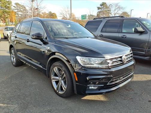 2019 Volkswagen Tiguan 2.0T SEL R-Line