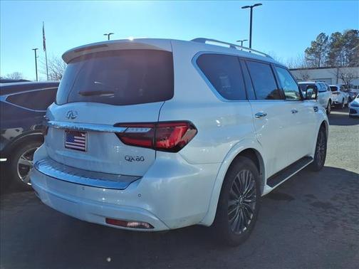 2024 INFINITI QX80 SENSORY