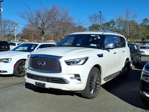2024 INFINITI QX80 SENSORY