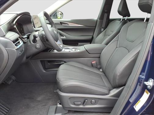 Grand Blue 2027 INFINITI QX60 Luxe