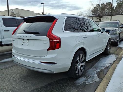 2022 Volvo XC90 Recharge Plug-In Hybrid T8 Inscription 7 Passenger