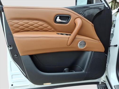 Moonstone White 2023 INFINITI QX80 SENSORY