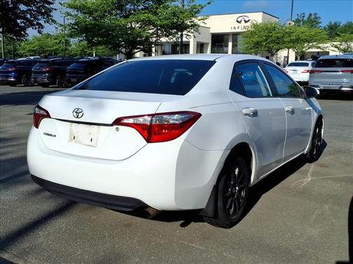 Super White 2015 Toyota Corolla L