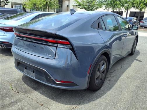 2023 Toyota Prius LE