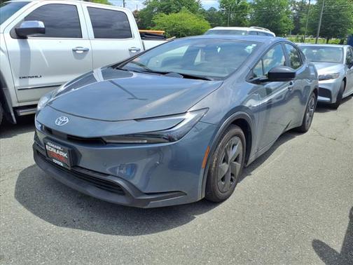 2023 Toyota Prius LE