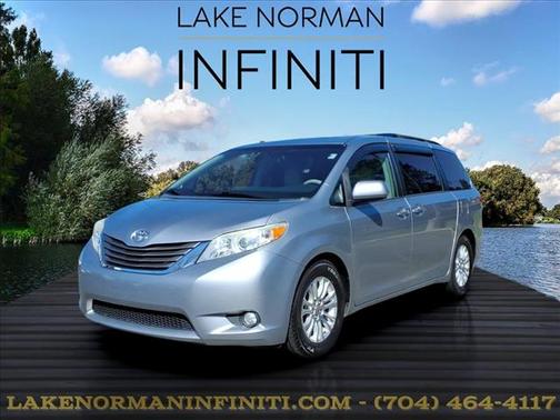 2013 Toyota Sienna XLE