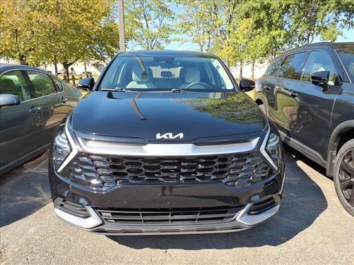 Ebony Black 2024 Kia Sportage EX