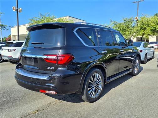 2018 INFINITI QX80 Base