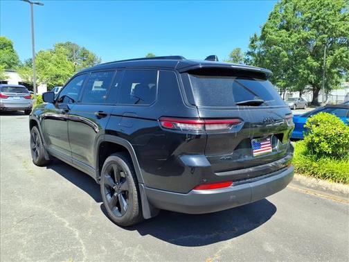 Diamond Black 2023 Jeep Grand Cherokee L Laredo