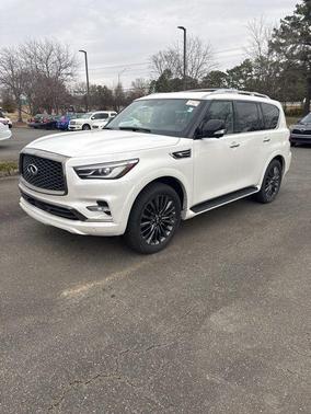 2024 INFINITI QX80 SENSORY