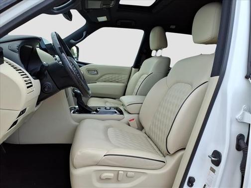 Moonstone White 2024 INFINITI QX80 SENSORY