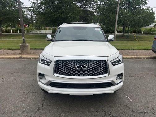 Moonstone White 2024 INFINITI QX80 SENSORY