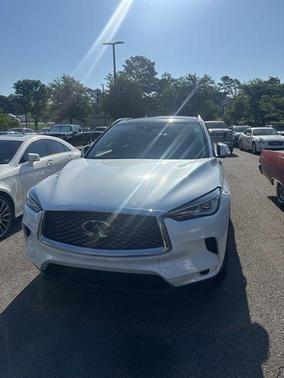Radiant White 2023 INFINITI QX50 Luxe