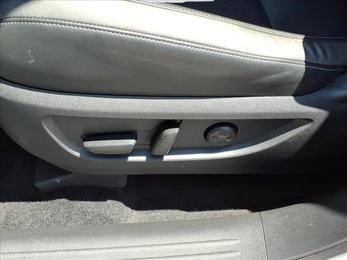 Radiant White 2023 INFINITI QX50 Luxe
