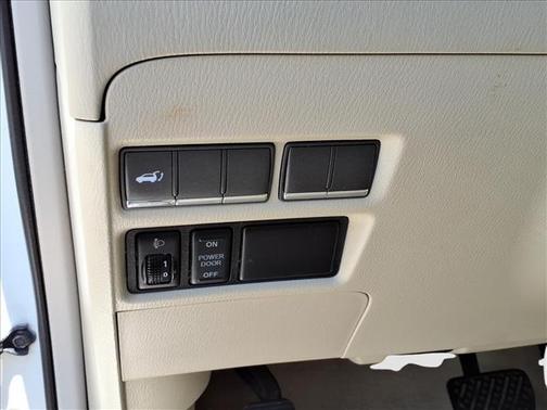 Moonlight White 2014 INFINITI QX80 Base