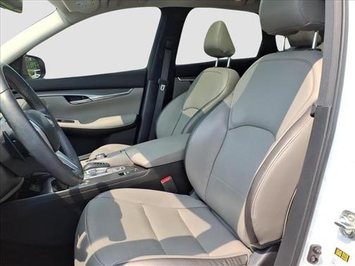Radiant White 2023 INFINITI QX50 Luxe