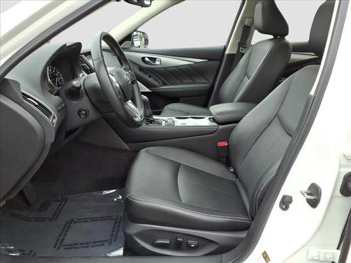 2024 INFINITI Q50 LUXE