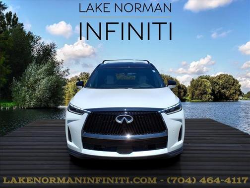 Radiant White 2026 INFINITI QX60 Luxe