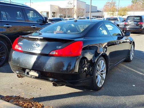 2010 INFINITI G37 Journey