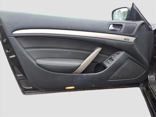 2010 INFINITI G37 Journey