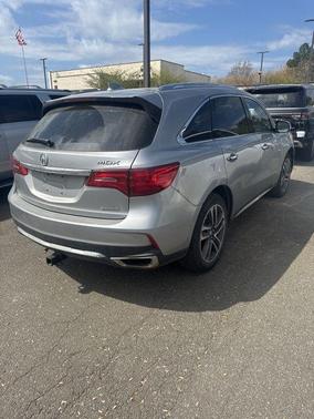 Lunar Silver Metallic 2018 Acura MDX 3.5L w/Advance Package
