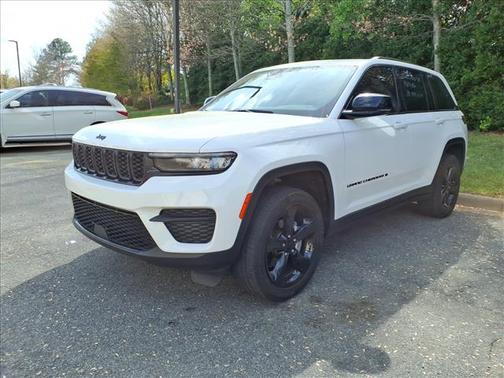 2023 Jeep Grand Cherokee Altitude