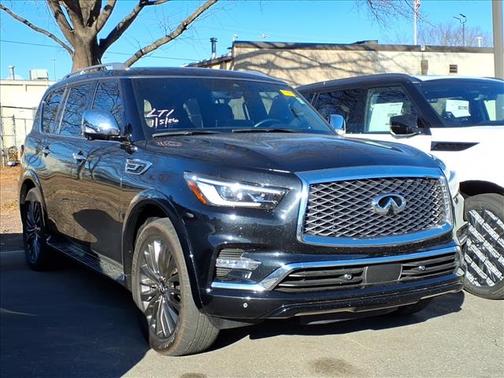 2024 INFINITI QX80 SENSORY