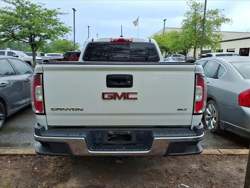 Summit White 2016 GMC Canyon SLT