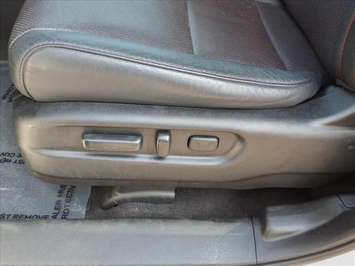 Platinum White Pearl 2024 Honda Passport Black Edition