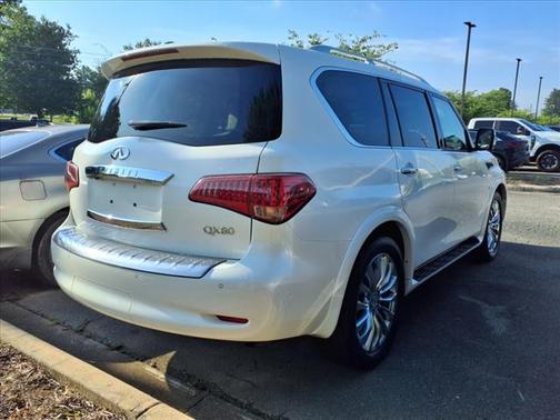 2017 INFINITI QX80 Base